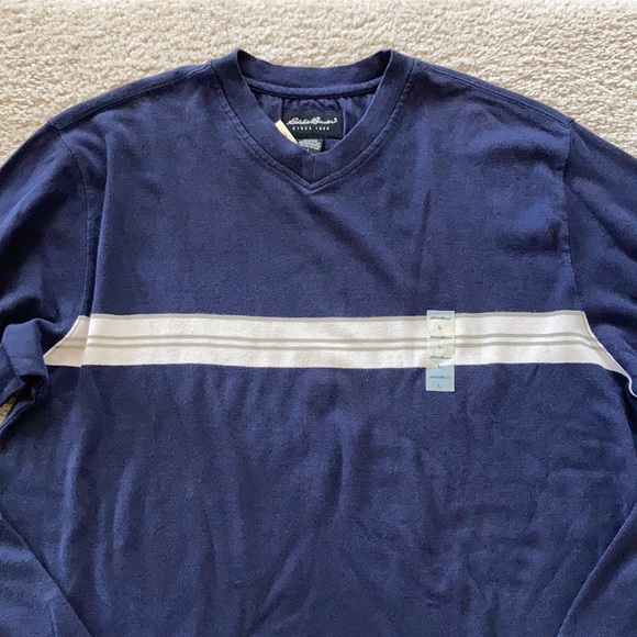 Men’s Eddie Bauer Long Sleeve V Neck Shirt - Picture 2 of 5